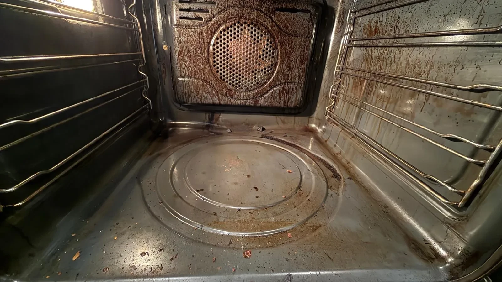 Oven before cleaning